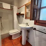 La Tienda De Porrua Apartment Llanes